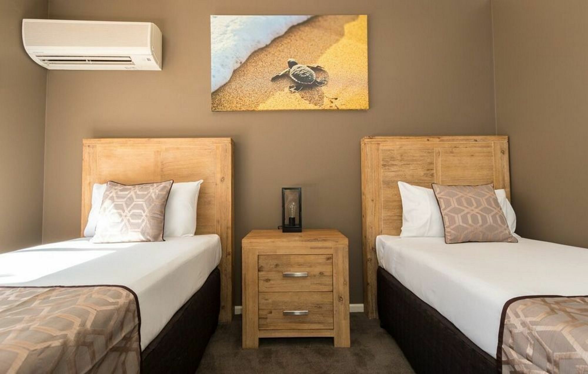 Beach Haven Executive Apartments Korora Εξωτερικό φωτογραφία