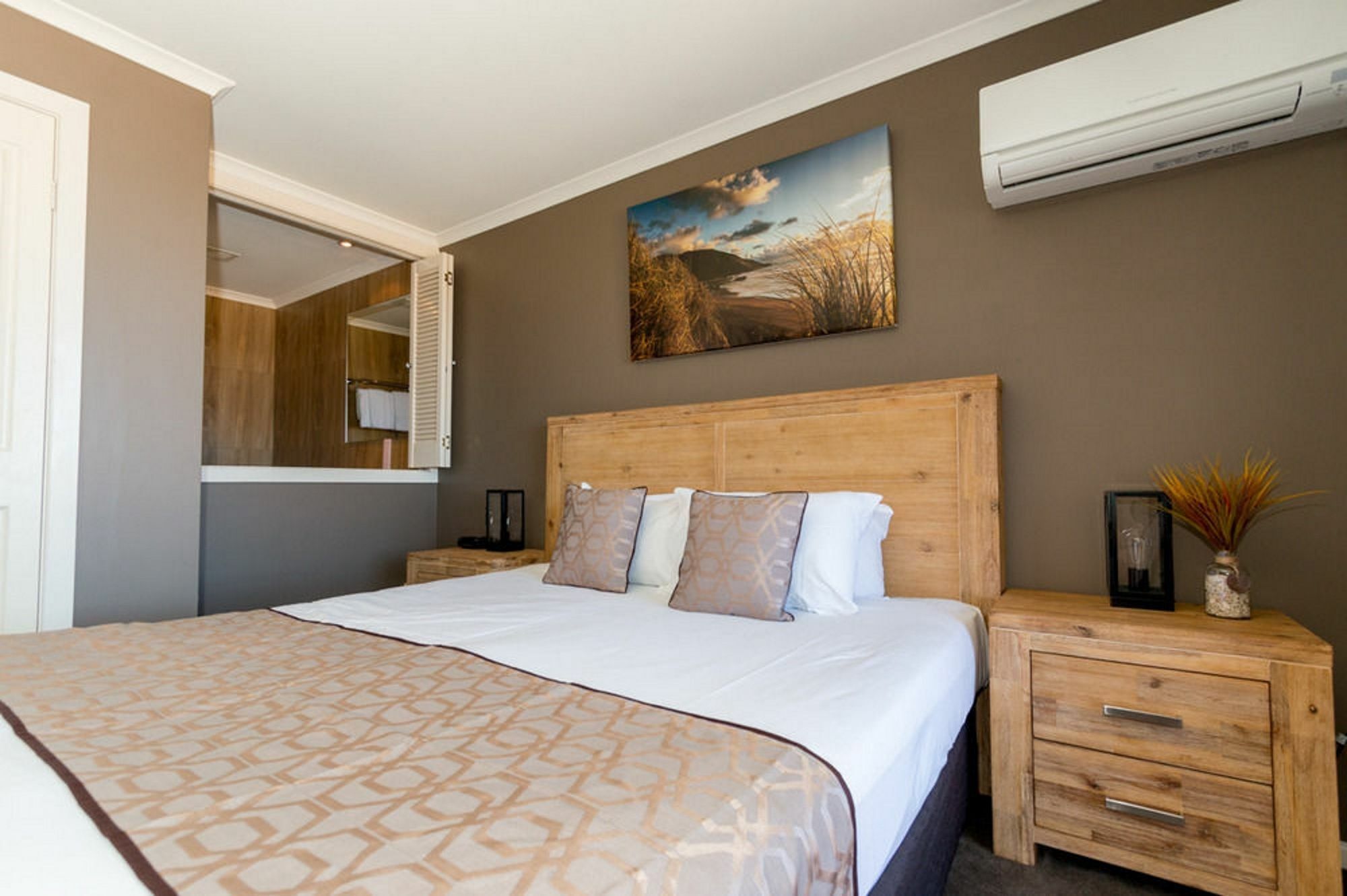 Beach Haven Executive Apartments Korora Εξωτερικό φωτογραφία